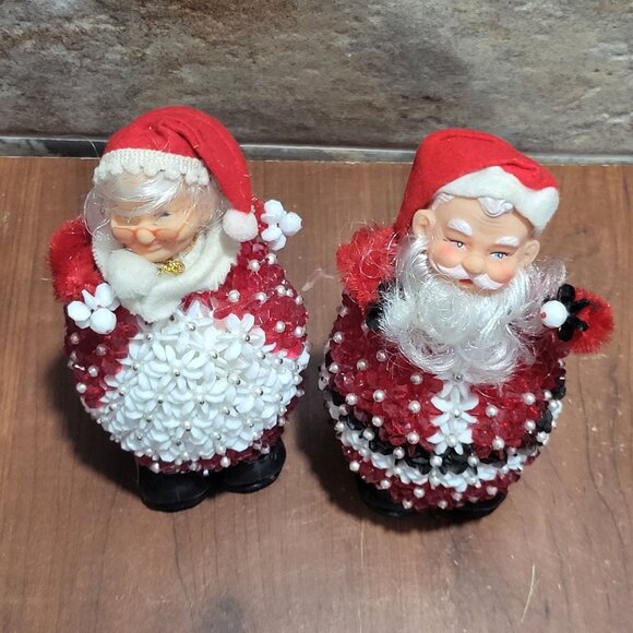Vintage Folk Art Hand Beaded Dancing Mrs Claus & Santa Claus Christmas Decor - Picture 3 of 11